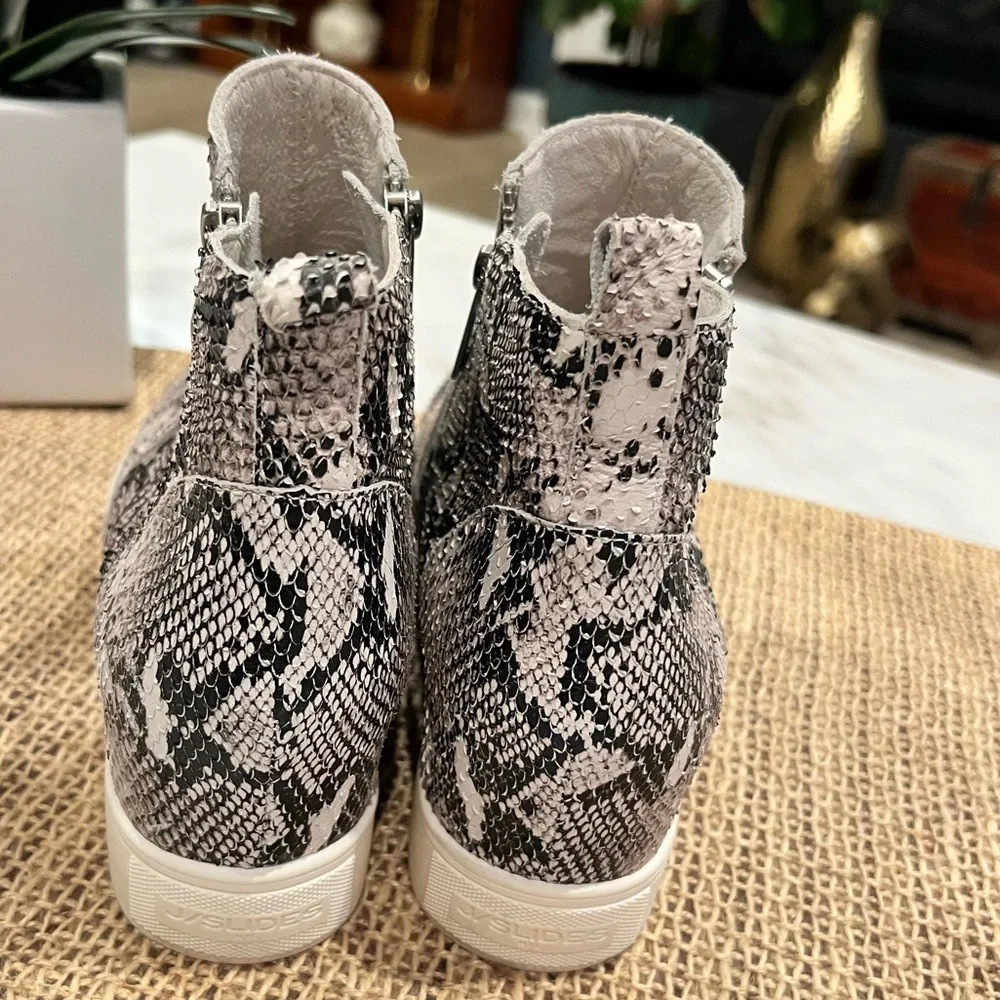 J Slides Python Platform Double‎ Zipper Sneakers - Picture 4 of 9